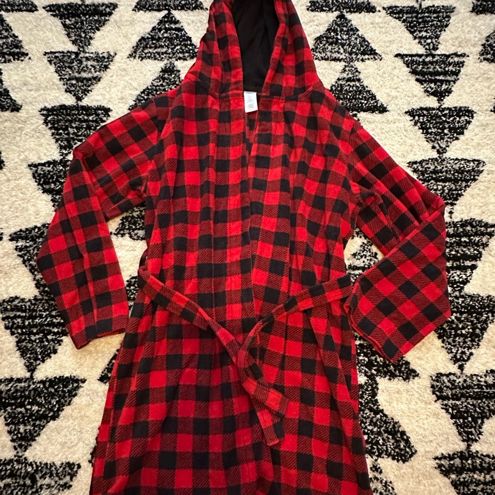 The Children's Place Red and Black Plaid Hooded Robe